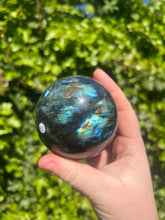 Load image into Gallery viewer, Labradorite Sphere
